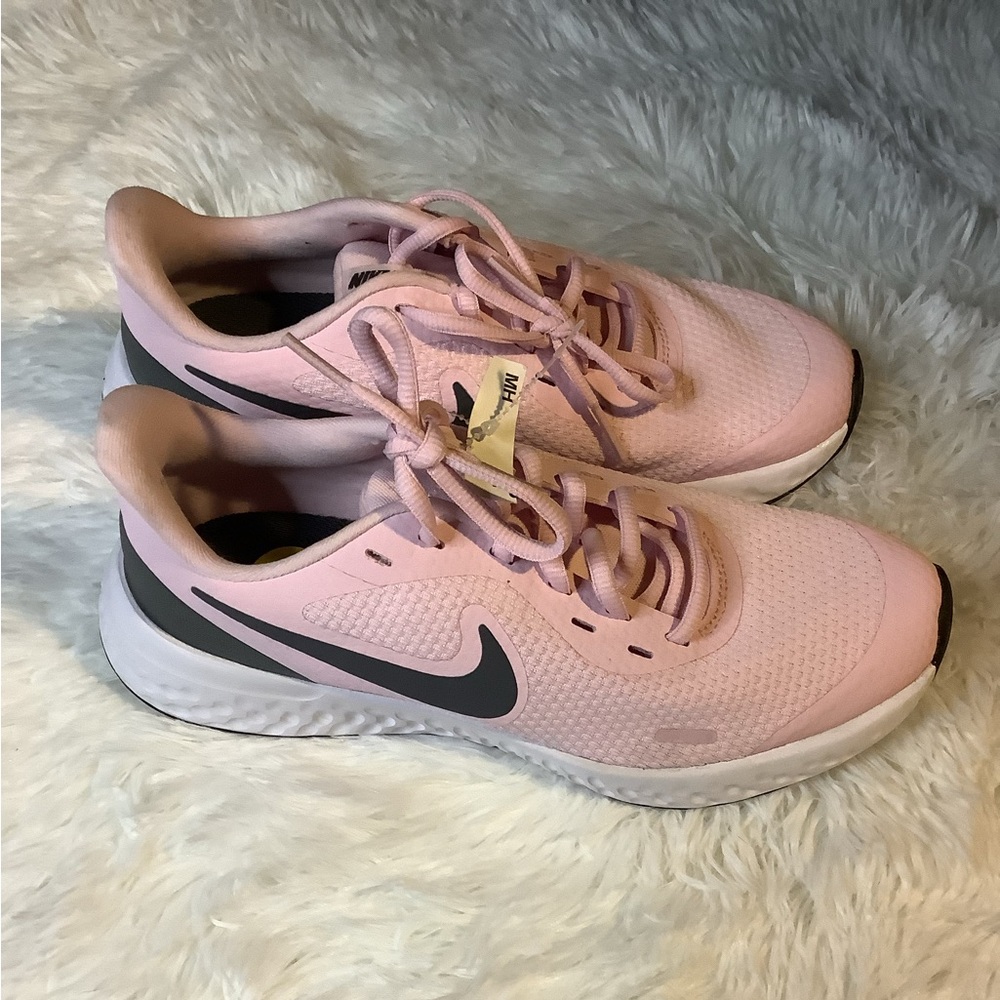 Brand new pink and grey youth Nike shoes